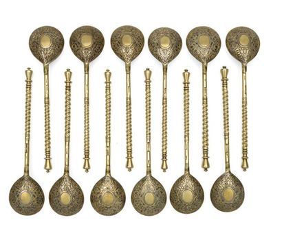 null 214 Set of 12 silver gilt and niello silver Moscow teaspoons, 1876. Title stamp:...