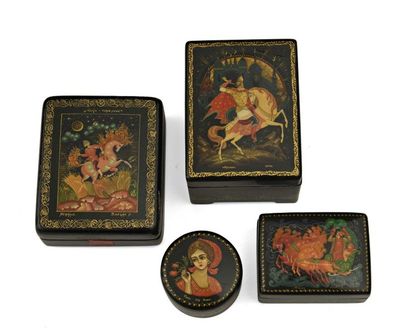 null 225 Set of 4 papier-mâché boxes Russia, second half of the 20th century...