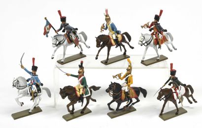 null STARLUX : 7 figurines de cavaliers 1er Empire.