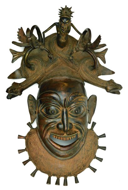 null Bamoun (Cameroun) - Grand masque / Sultanat Bronze 20ème - Vers 1950 Hauteur...