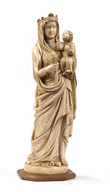 null 202 Beautiful and important ivory Virgin and Child. 19th century. Height : 53,5...