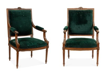 null 254 Pair of carved and patinated wood armchairs decorated with pearls and foliage....
