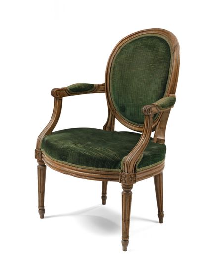 null 250 Beech medallion back cabriolet armchair, moulded and carved with rosettes....