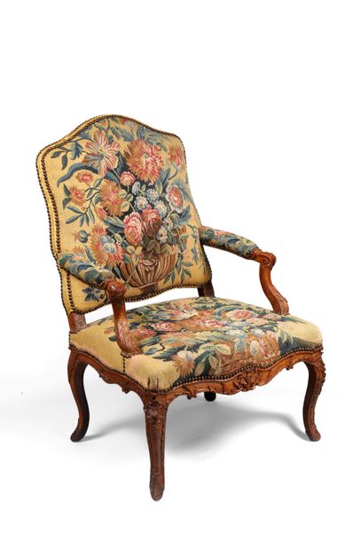 null 234 Armchair with flat back in natural wood covered with tapestry decorated...