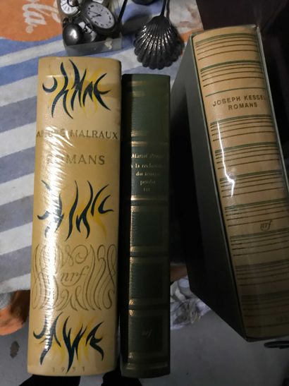 null 52 Lot de livres reliés dont : Malraux, Kessel, Proust