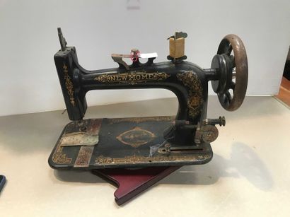 null Ref: 166 Sewing machine, brand NEW HOME