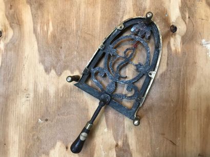 null Ref: 132 Iron stand with openwork, initials S B, 19th century.