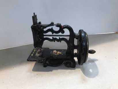null Ref: 158 Sewing machine, no brand (JOURNAUX-LEBLOND)