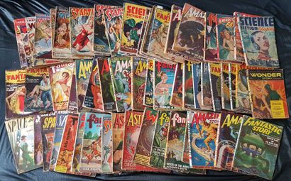 null L1 PULPS Lot d'environ 50 magazines américains de science fiction, comprenant...