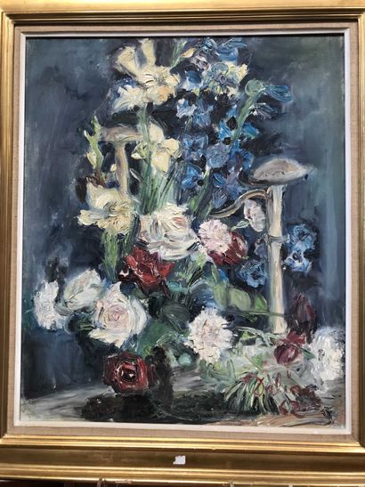 null Dalian Bouquet de fleurs Huile sur toile Signé en bas à droite et 1962 Titré...