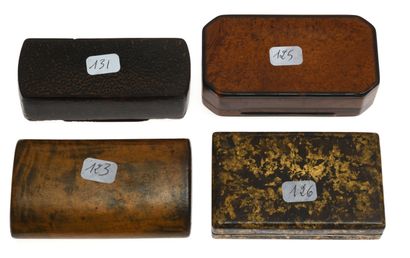 null 30 Four snuffboxes of rectangular shape in burr, tortoiseshell, horn and composition...