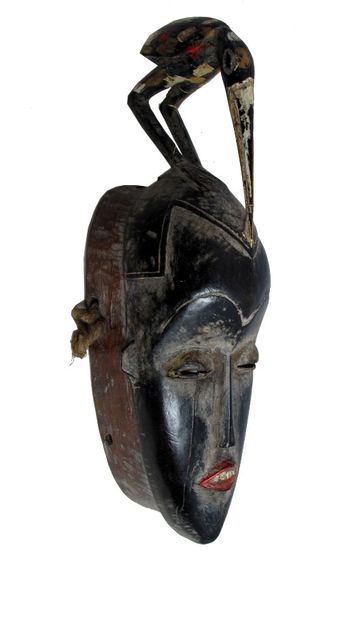 null Africa. This beautiful Guro mask is part of one of the most emblematic bodies...