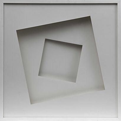 null Tom MOSLEY (1927-2009) Shadow Box, 4 VII 03 Acrylique et plexiglas sur bois....