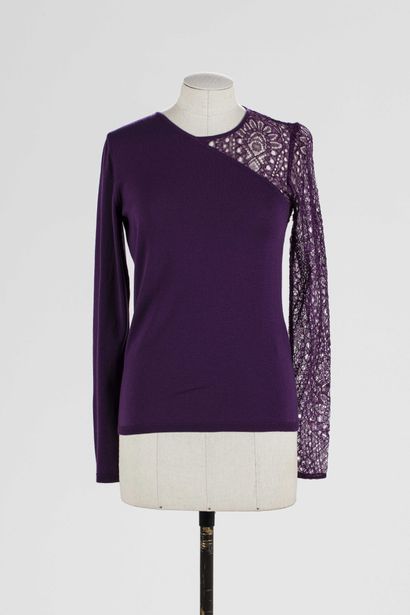 null EMILIO PUCCI: aubergine wool sweater, shoulder and left sleeve in lace in the...