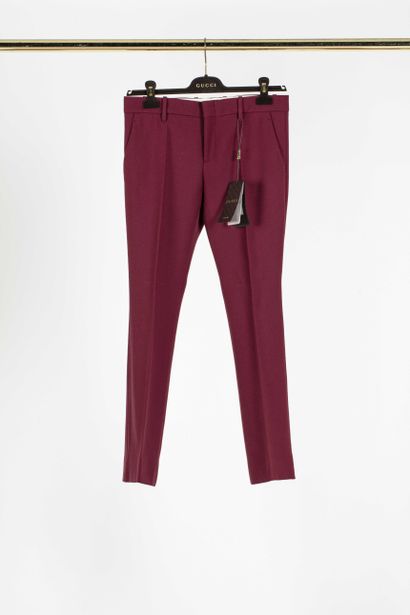 null GUCCI: trouser suit in burgundy wool comprising straight trousers and a jacket...