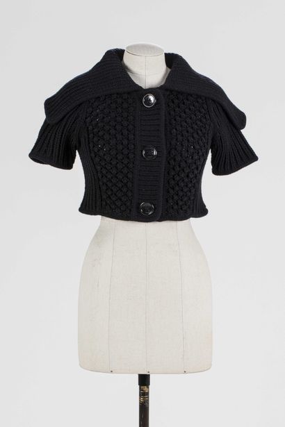 null ESCADA Sport: black wool bolero with twist pattern, short sleeves, sailor collar....