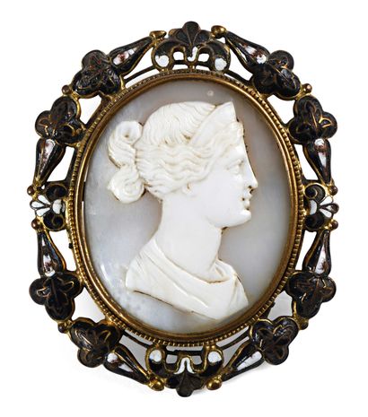 null Cameo brooch representing an antique female profile in a partially enamelled...