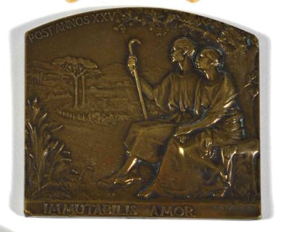null 193 Deux médailles en bronze, dont Immutabilis amor par René BAUDICHON.