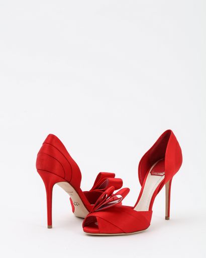 null Christian Christian DIOR: open-toed pumps, red silk with a stylized knot on...