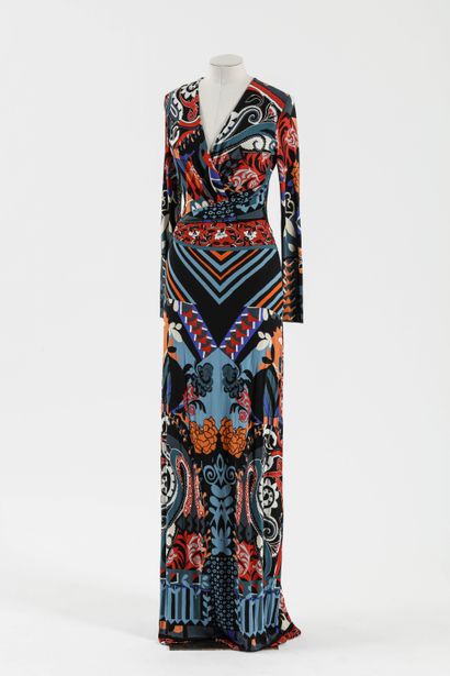 null ETRO : robe longue en viscose à décor de motifs stylisés de fleurs multicolores...