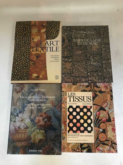 null ART 4 volumes Art textile, Soie et tissus, tapisseries d Aubusson