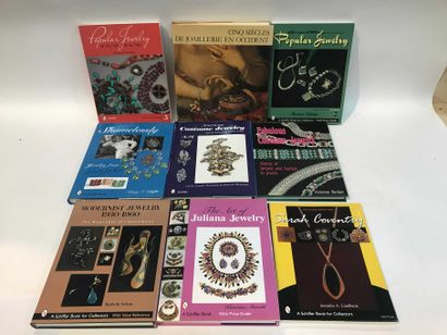 JEWELLERY 9 volumes in English, Modern, Popular, Western Jewelry, Sarah Coventr...