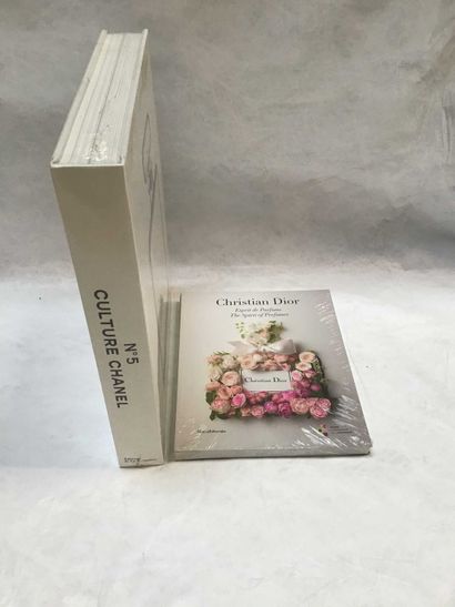 PARFUM 2 volumes N°5 Culture Chanel, Parfums...