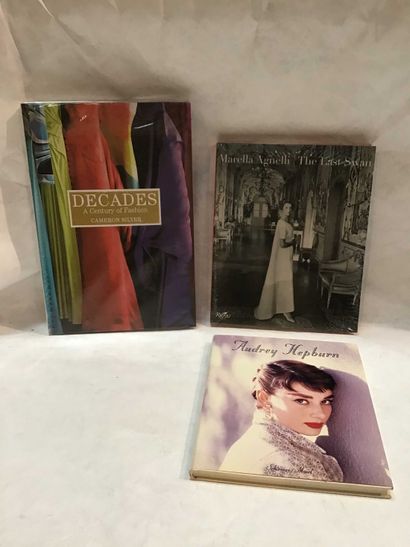 null FASHION 3 volumes A Century of Fashion, Audrey Hepburn, Marella Agnelli