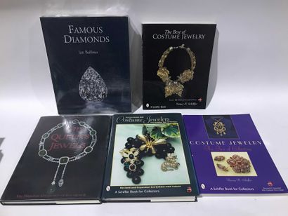 Jewelry 5 volumes in English Costume Jewelry,...