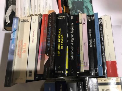 null CINEMA env 40 volumes divers sur la Comédie Musicale, Histoire et dessous du...