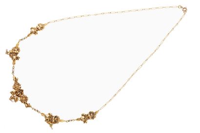 null 48 Art Nouveau period 18K (750) yellow gold necklace composed of five links...