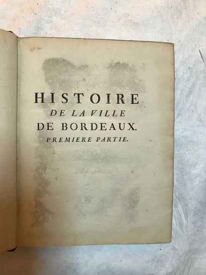 null 10 volumes : BARBEY D'AUREVILLY, du Dandysme, Caen 1845 - TOYNBEE, l'histoire,...