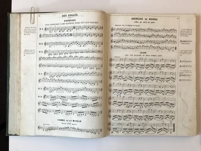null 2 volumes : 1 collection of scores for violin, Liot de Nortbécourt (dedicated)...