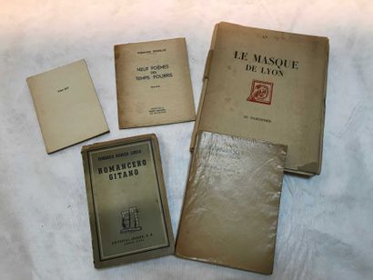 null 5 Volumes dont 3 dédicacés à Pierre Charbonnier : BILL Max ; MONJO Armand ;...