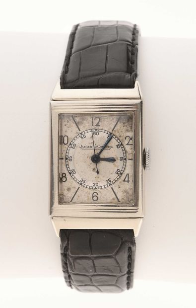 null 
Jaeger LeCoultre, circa 1940. Rare reversible watch in 18K white gold 750 thousandths...
