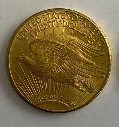 null 29 Deux pièces de 20 dollars or Saint Gaudens Liberty 1924 et 1927.