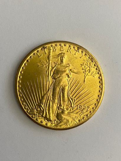 null 29 Deux pièces de 20 dollars or Saint Gaudens Liberty 1924 et 1927.