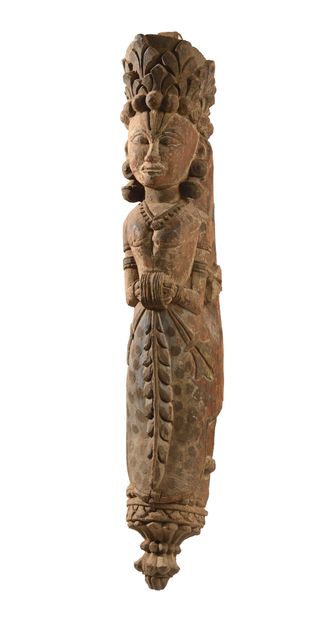 null INDIA. Wooden element decorated with a woman dressed and richly dressed playing...