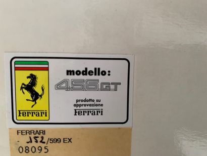null DAUM. Ferrari modèle 456 GT. Exemplaire n°152/999