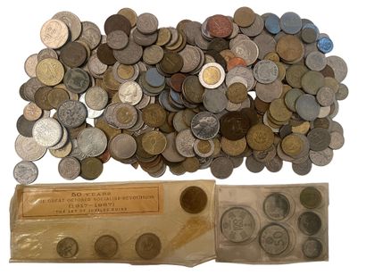 null Lot of foreign coins and bills.