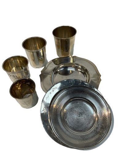 null Silver lot including a hollow cup signed CARDEILHAC (gross weight: 219g), four...