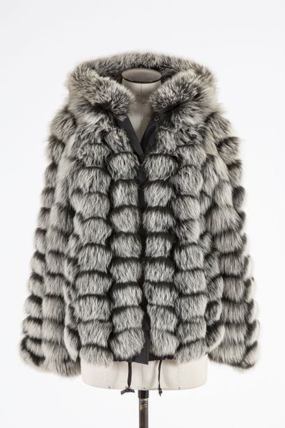 null GERARD DAREL : Jacket in taupe polyamide lined with fox stripes, snap closure,...