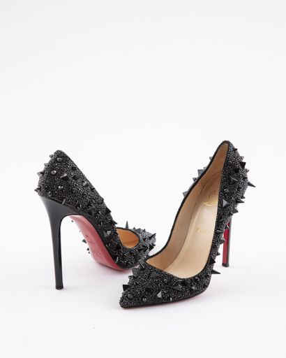 null Christian LOUBOUTIN: So Kate pumps in black leather covered with black Swarovski...