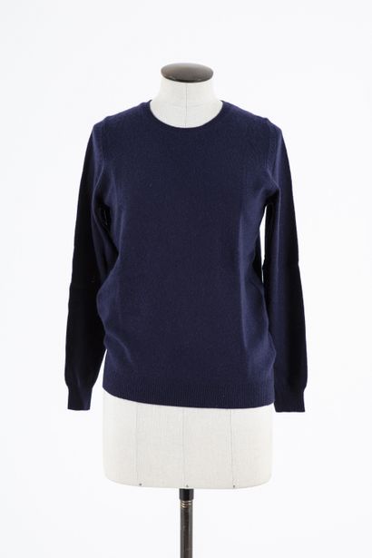 null ERIC BOMPARD - UNIQLO - MARK SPENCER : Set of 3 Sweaters, one in black cashmere,...