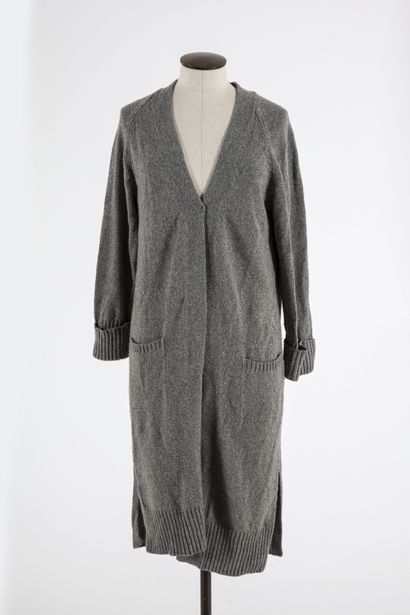 null MASSIMO DUTTI: Grey wool long vest, long sleeves, two patch pockets. T. S MARK...