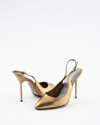 null JIMMY CHOO - SERGIO ROSSI: Lot including a Pair of black patent leather pumps...