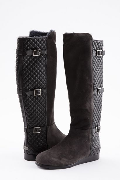 null JIMMY CHOO: Pair of Ugg boots in gum and wool knit gray mottled embellished...