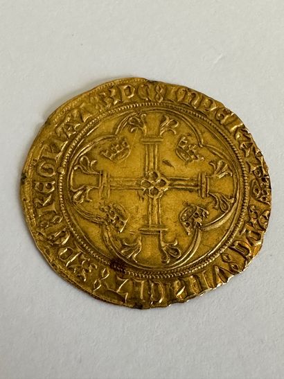 null 4 Charles VII (1422.1461). Ecu d or à la couronne. 3,46 g. Rouen. D.511. Traces...