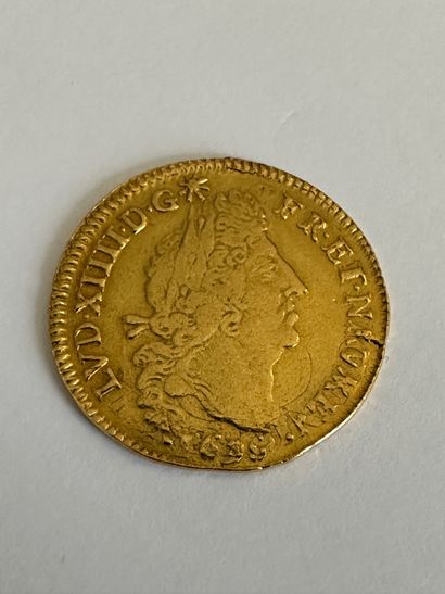 null 5 Louis XIV (1643.1715). Louis d'or aux autres L. 1690. Rouen. 6,68 g. Ref....