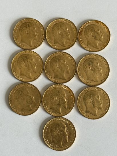 null 11 Lot of ten gold sovereigns.